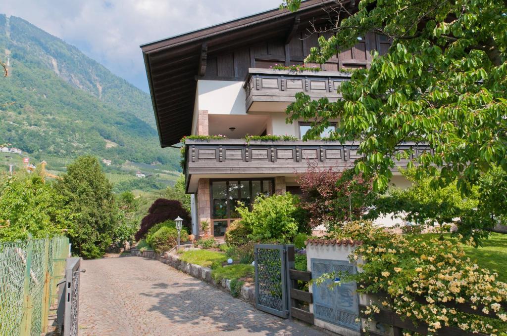 Haus Christl Lana Exterior photo